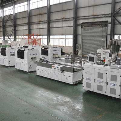 Shenzhen HYPET popular máquina de extrusión de cable de conducto de alambre de PVC con máquina de perforar y máquina de ranura