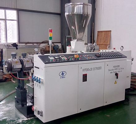 comprar Extrusora cónica de doble husillo de alto rendimiento Mayor vida útil y menor consumo Fabricada en China para el procesamiento de plástico online manufacture
