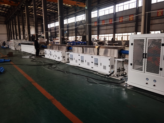 comprar Línea de producción de tuberías de PVC de 250-630 mm / 315-800 mm 380V / 3P / 50Hz Línea de extrusión de tuberías de PVC online manufacture