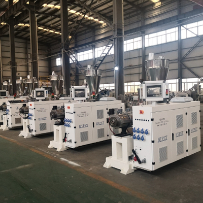 comprar Shenzhen HYPET Extrusora de tornillo doble cónica, hoja de perfil de tubería de PVC Máquina de producción completa online manufacture
