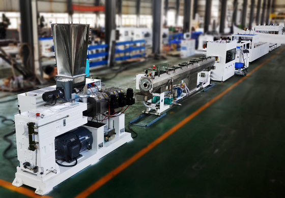 comprar Línea de producción de tuberías de PVC 110-200 de alta eficiencia y alta velocidad de Shenzhen HYPET online manufacture