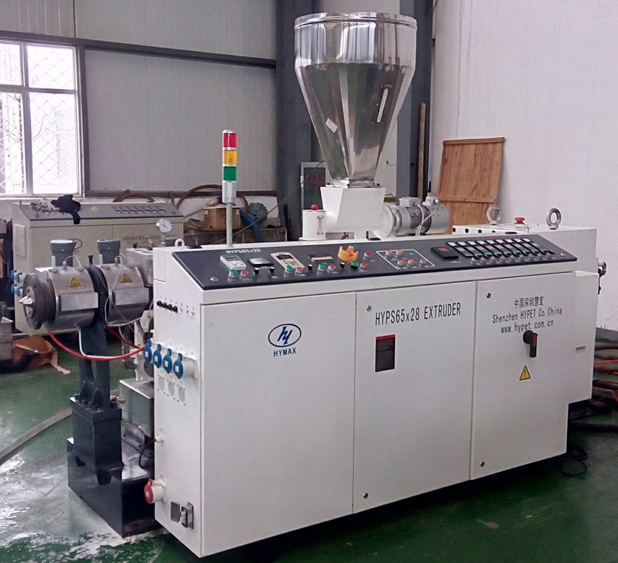 Extrusor de tornillo doble para tubos de PVC con granulados de fabricación HYPS65/28 22kw