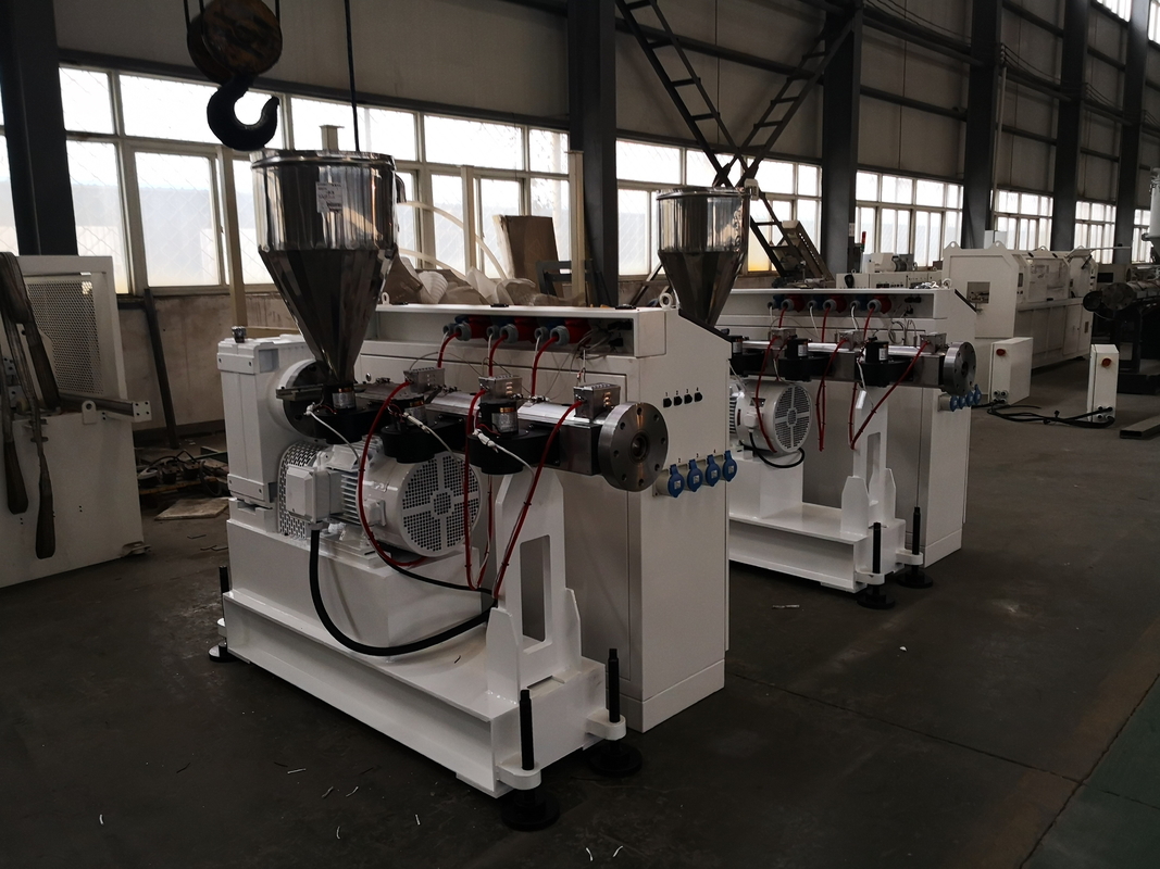 Pellets de perfil de tubería de PE de HDPE LDPE placa de rejilla de tablero de tornillo único Extrusora SJ120/28 75kw 300kg/h máquina de extrusión
