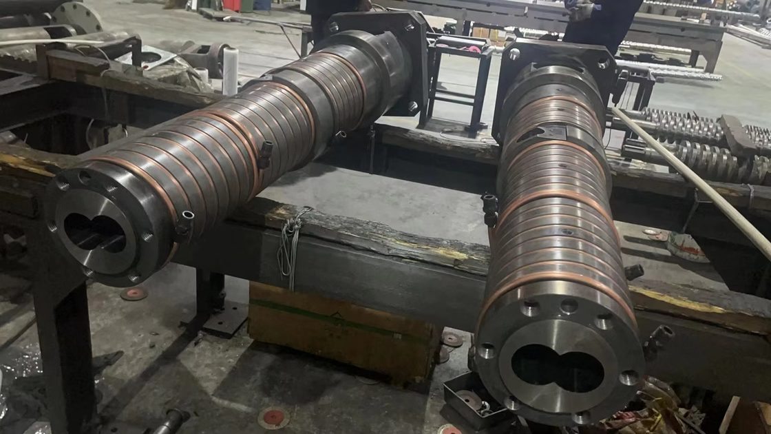 Extrusor de plástico con doble tornillo y cañón / tornillo y cañón bimetal para extrusores de doble tornillo