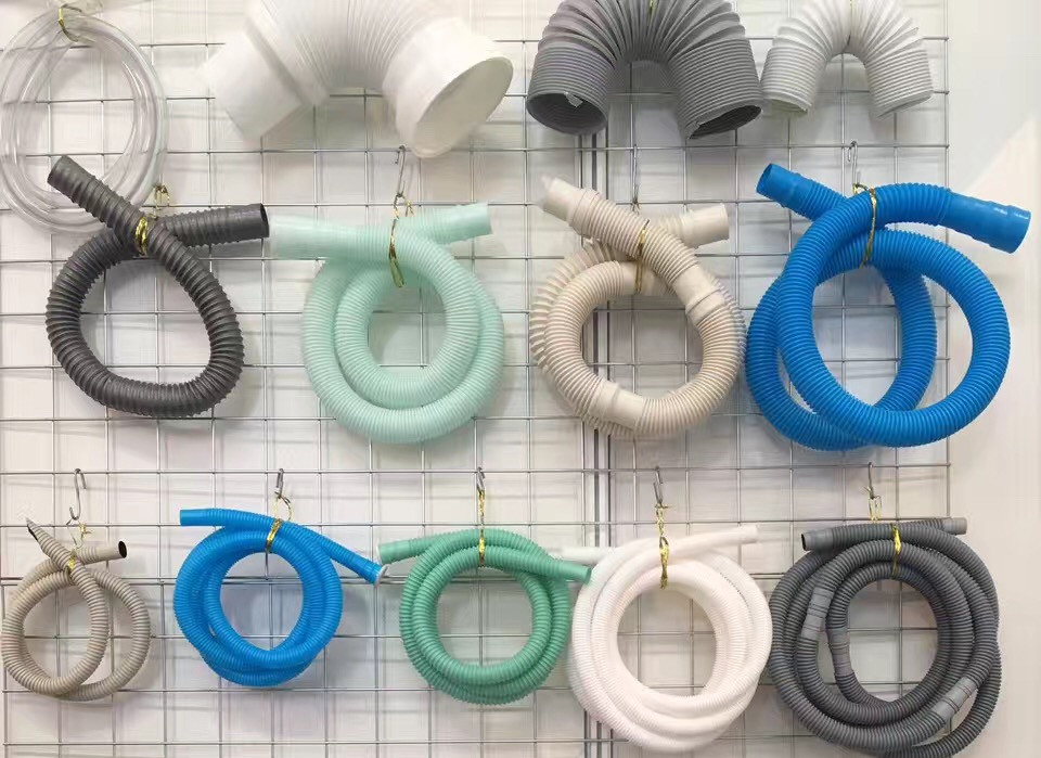 Fácil de operar 16-50mm PVC de pared única máquina de fabricación de tuberías corrugadas con extrusora de tornillo gemelo cónico HYZS51/110