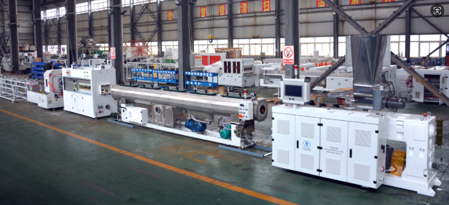 Línea de producción de tuberías de PVC de 3''- 6'' de alta velocidad con extrusora de tornillo gemelo cónico HYZS80/156