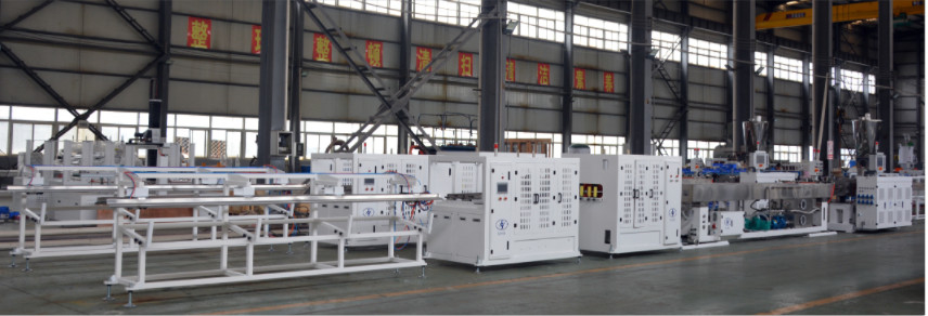 Línea de producción de tuberías de PVC con extrusora de tornillos gemelos cónicos HYZS55/120